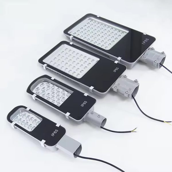 Lampadaire Solaire Exterieur 1000w 500w 300w Powered Integrated Waterproof Lamp Outdoor All in One Solar Street Light with Panel